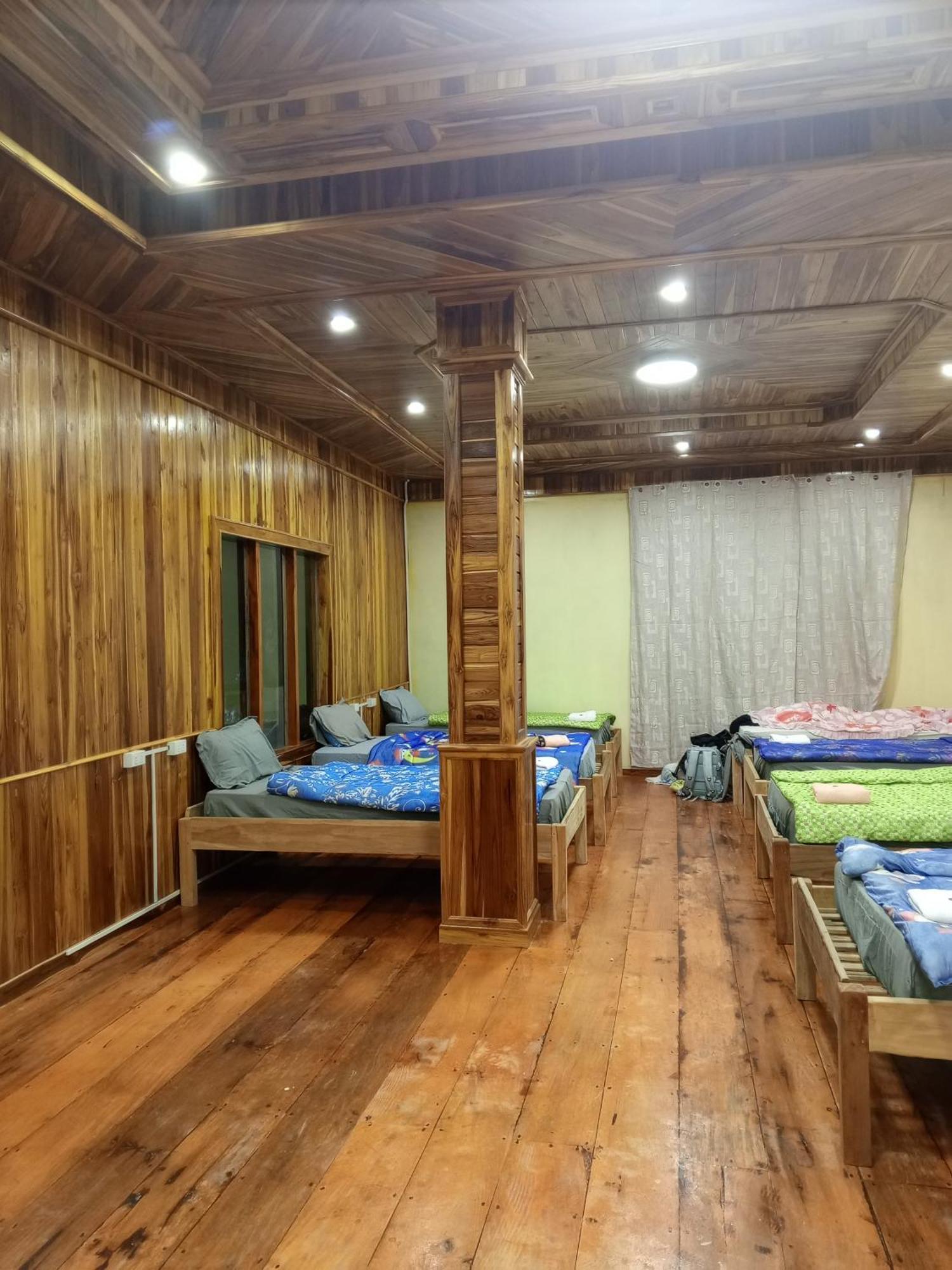 Campingsite Swimming Pool Ban Nongkham Екстериор снимка
